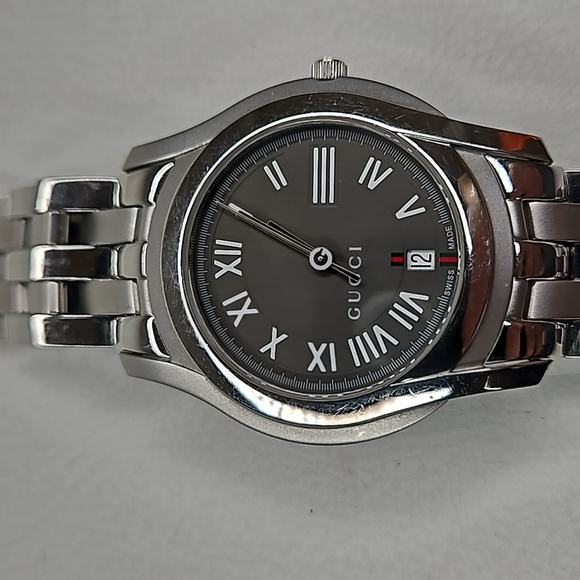 Authentic Gucci Watch 5500M Dial Quartz Silver  Gray Link Date Watch - Picture 11 of 14